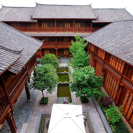 Lijiang Jinfu Hotel Exterior photo